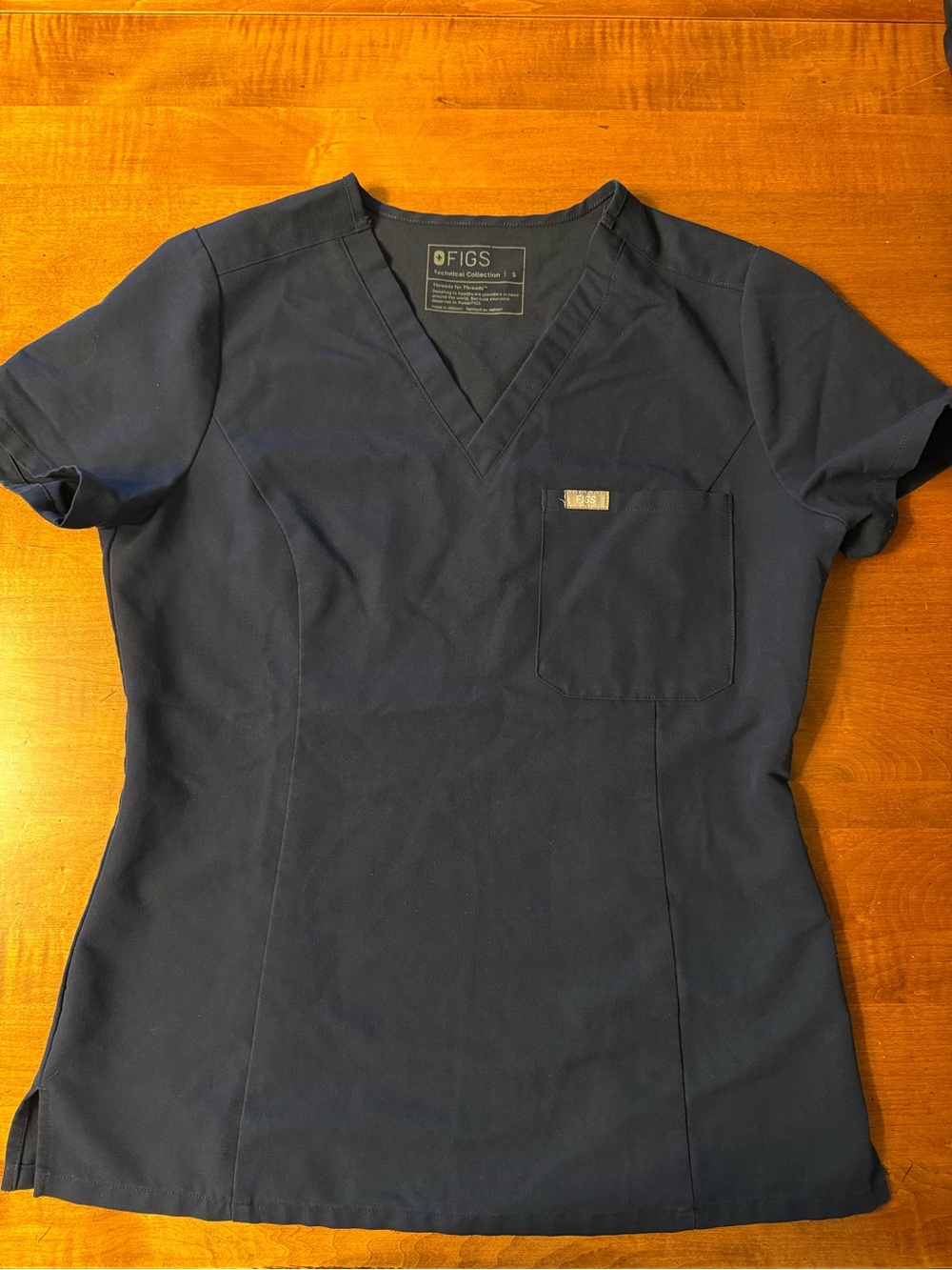 FIGS Navy Catarina SLIM Scrub Top Small